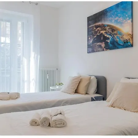 Metro-navigli-universita Apartmán